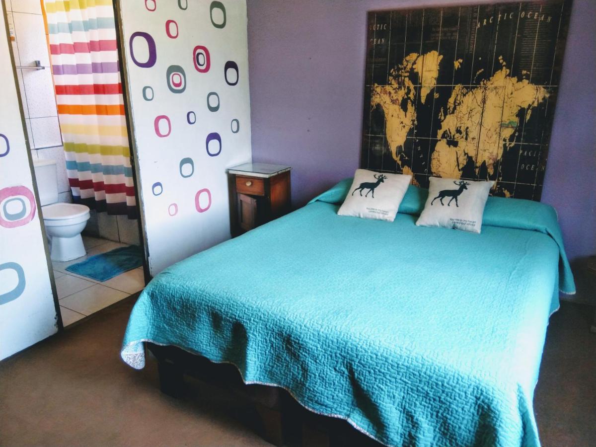 Hostel Friendly Santiago del Cile Esterno foto