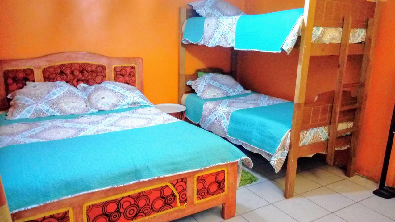 Hostel Friendly Santiago del Cile Esterno foto